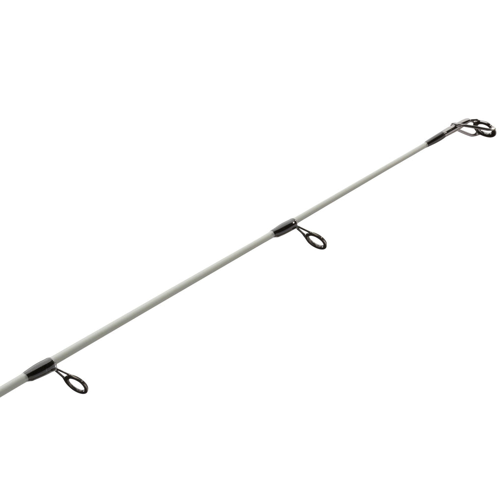 PENN Battle® IV LE Spinning Combo