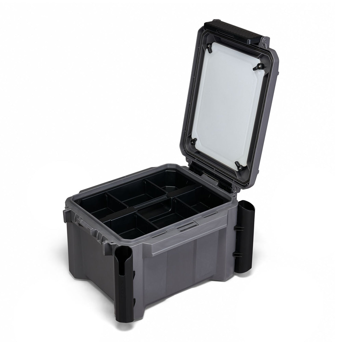 Plano GoNow™ 30L Freshwater Fish Kit