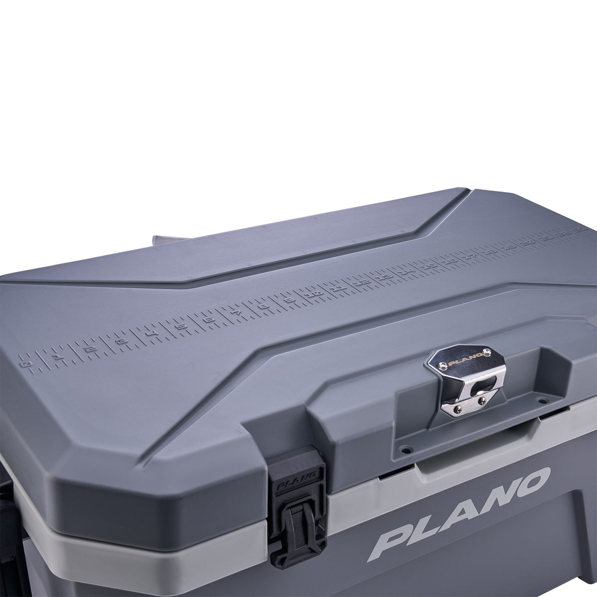 Plano Frost™ Cooler 32 Quart (30 L)